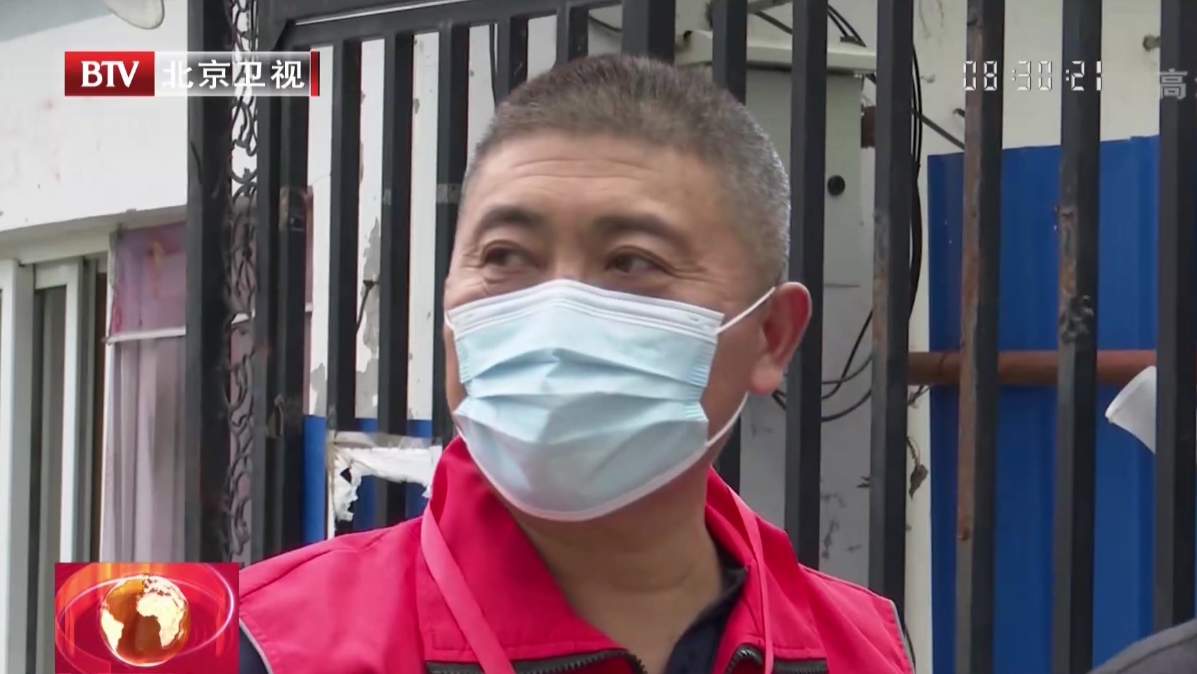火线入党  抗击疫情绽放动人光彩