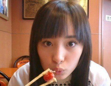 杨幂唐嫣无PS高清素颜照 看完请修图师收下我