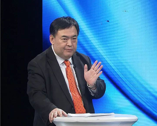 今晚18:18,北京同仁医院妇产科主任翟建军做客《健康北京》.