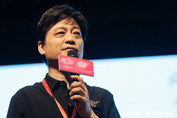 冯小刚和崔永元的恩恩怨怨,谁是谁非一目了然