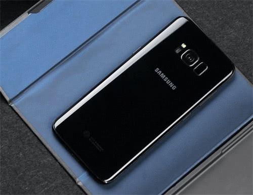 华为Mate10 Pro和三星Galaxy S8老旗舰之争,你