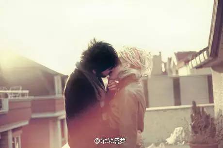 什么星座女最容易爱上老男人