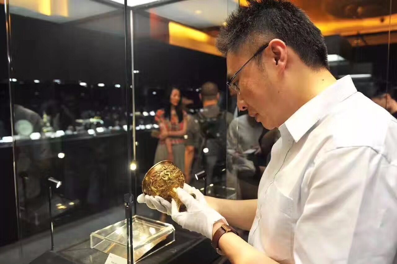 正规的古董艺术品拍卖公司名单祖传古董怎么交易出手变现?