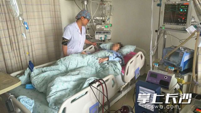 25岁美女心脏停跳12小时 有说有笑还能吃苹果
