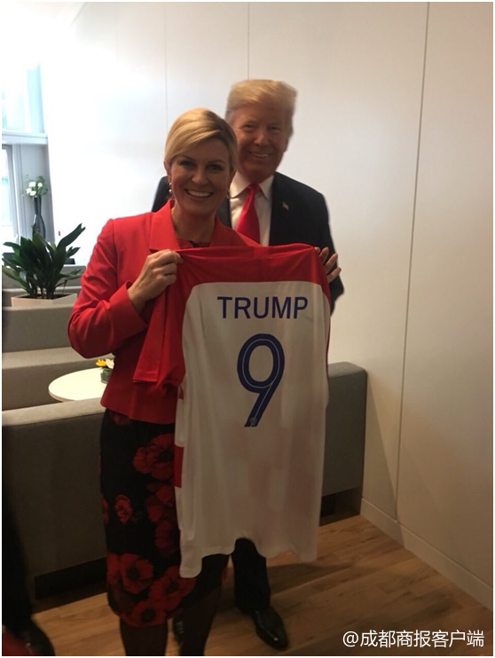 克罗地亚美女总统更多照片曝光 将兑现承诺决赛赴现场观战 克罗地亚美女总统更多照片曝光 将兑现承诺决赛赴现场观战