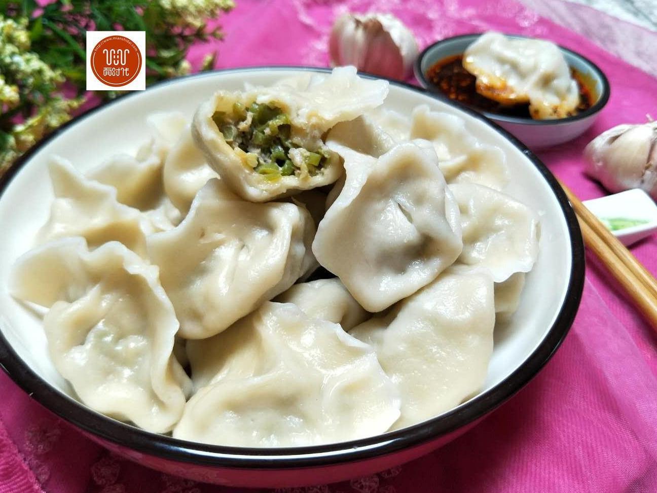 夏天用这菜做饺子馅,便宜又好吃,我家隔几天做