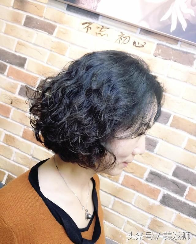 2018流行小卷烫发20款