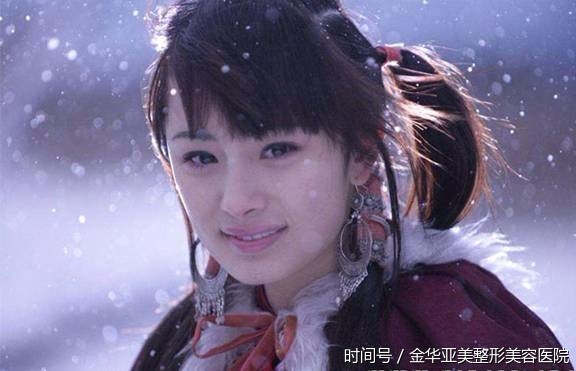 杨幂谈自己演技慢慢来 你美你说了算!