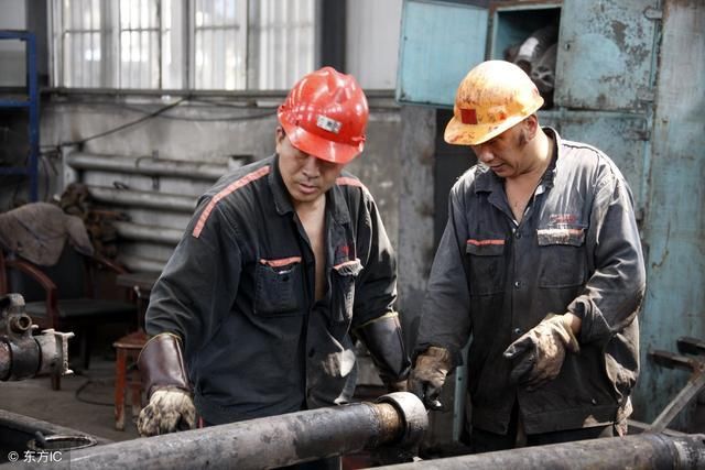 1个祖传中药偏方,治骨质增生很快见效,家有骨