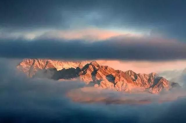 红岩顶|徒步看云海星空 追寻最美日出日落