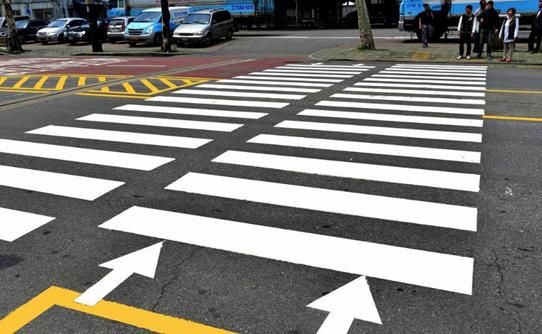 中国人和韩国人的素质如何?看看日本专家怎么