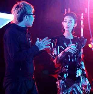 赵丽颖穿越变猫, 网友: 甩出九命猫妖几个银河系