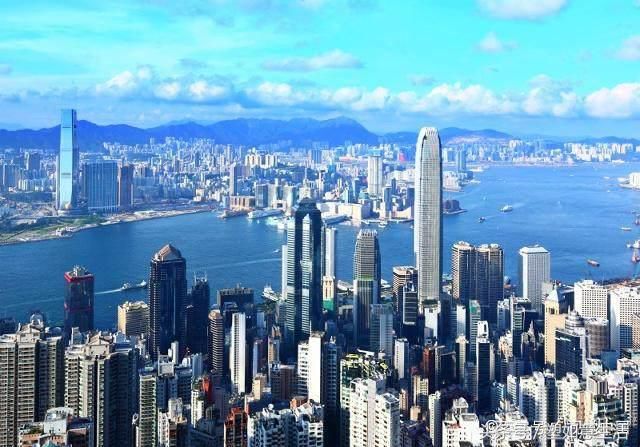 香港最牛的包租婆,每年交房产税就交了1个亿