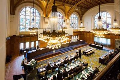 未来的中越关系会怎么样？随着南海仲裁案的结果公布，从中长期态势来看，中越之间围绕着南中国海的一系列争端并不会在短期内得到根本解决，双方的矛盾还将持续发展，在个别时刻还可能会爆发危机。