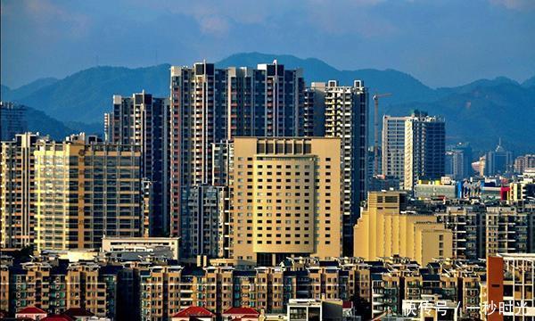 中国6个GDP只有三千多亿的二线城市,广东占了