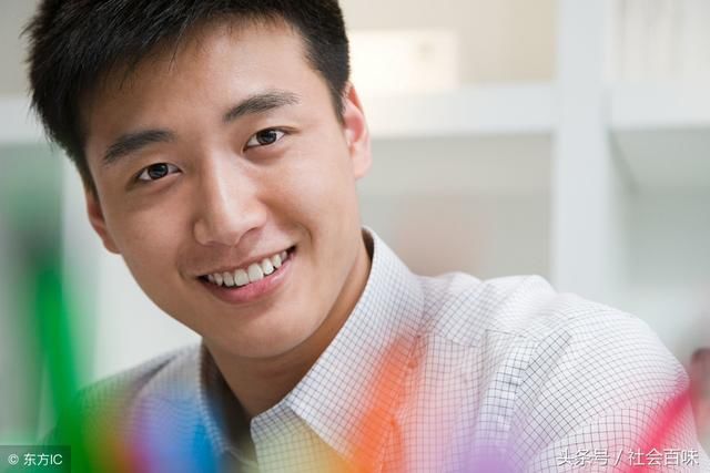 80后荒山致富 1年纯赚40万 他的1招绝技是种养