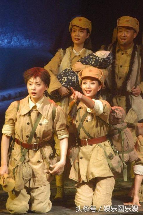 38岁殷桃享正营级待遇,前夫被判10年,二婚嫁大