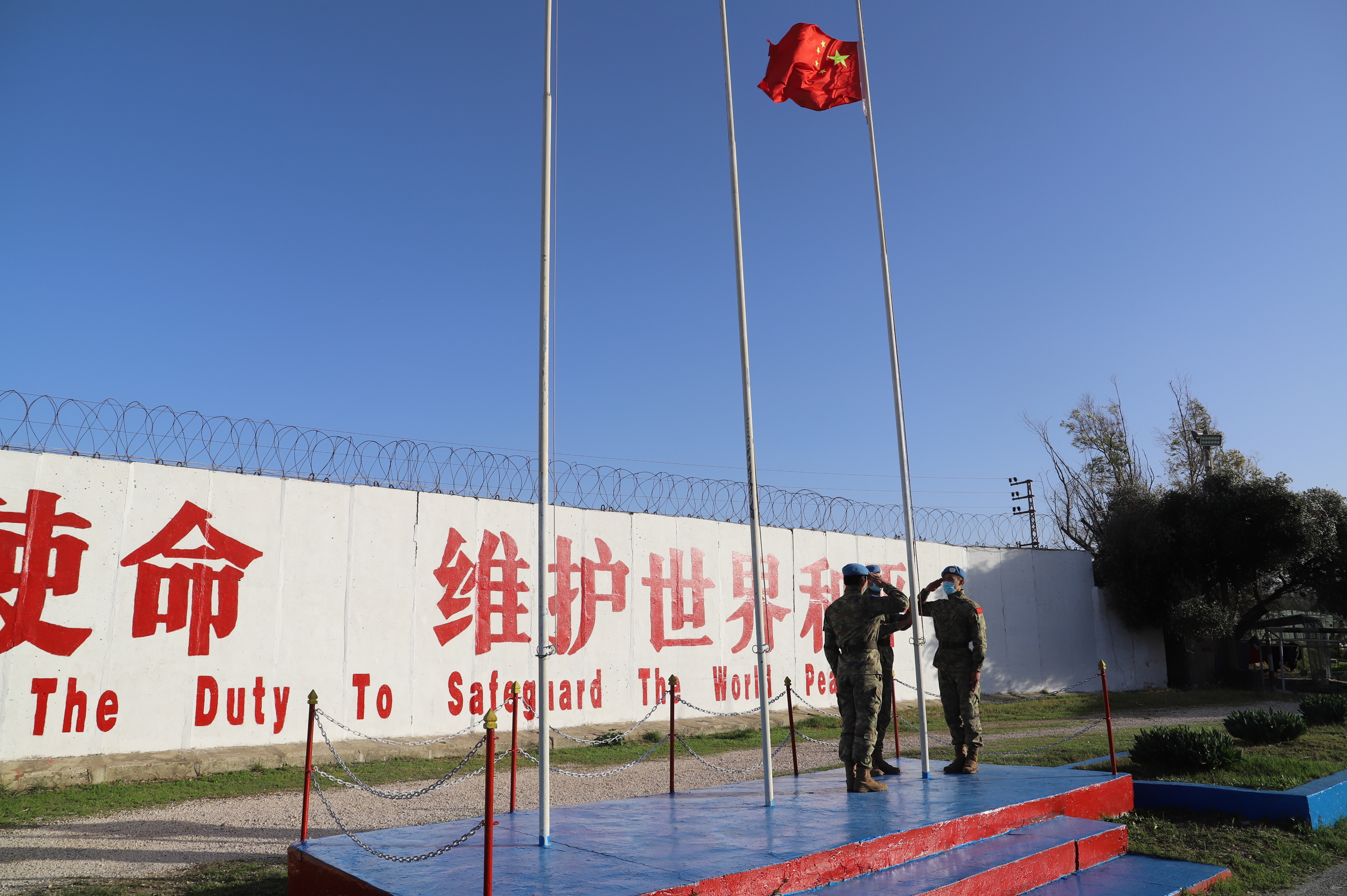 缅怀历史，守望和平——我赴黎维和部队开展国家公祭日悼念活动