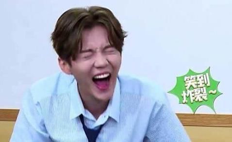 长得很帅的男演员,一笑就成为表情包的3位男星