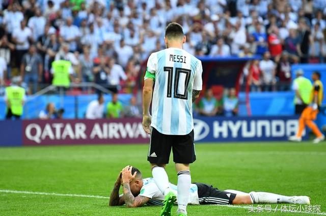 这球慢镜头看了10遍!法国赢球的同时 很多人忽