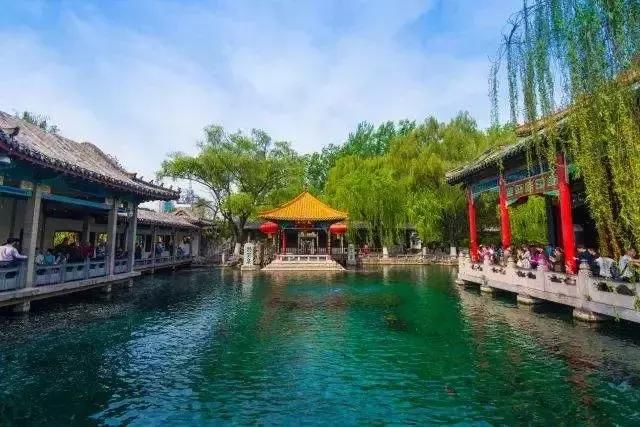 两天一夜,带你打卡抖音网红济南