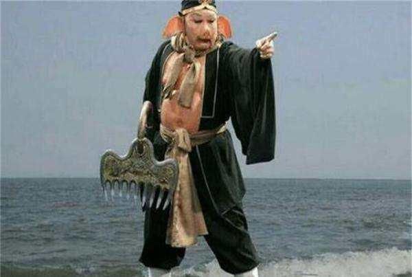 猪八戒当天蓬元帅时武力值爆表,为啥下凡后成