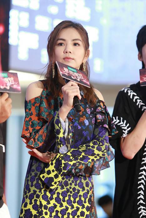 《蒙面唱将2》强势归来 辣妈ella称不想念儿子(2)