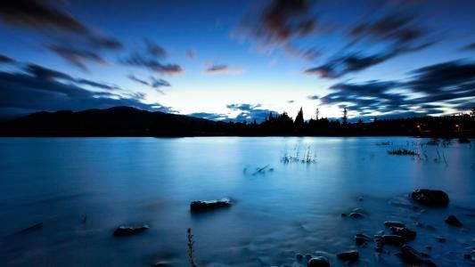 静夜思丨懂说话的人,运气不会太差