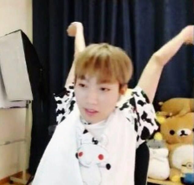 王者荣耀:职业选手与主播谁更强!孤影再次给虎