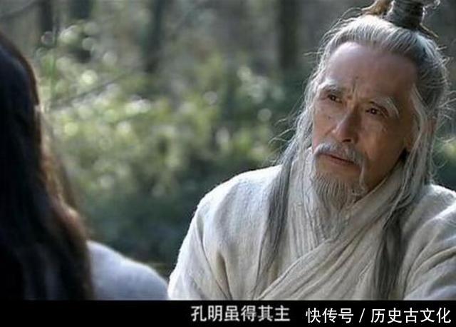 司马徽介绍诸葛亮时用了一成语,后面还有7个字,却不敢对刘备说