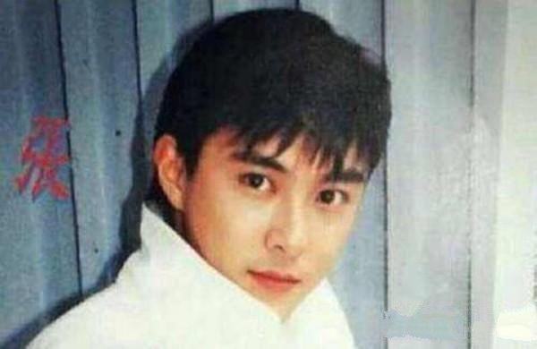 张卫健头发是怎么没的 多年留光头原因真相揭