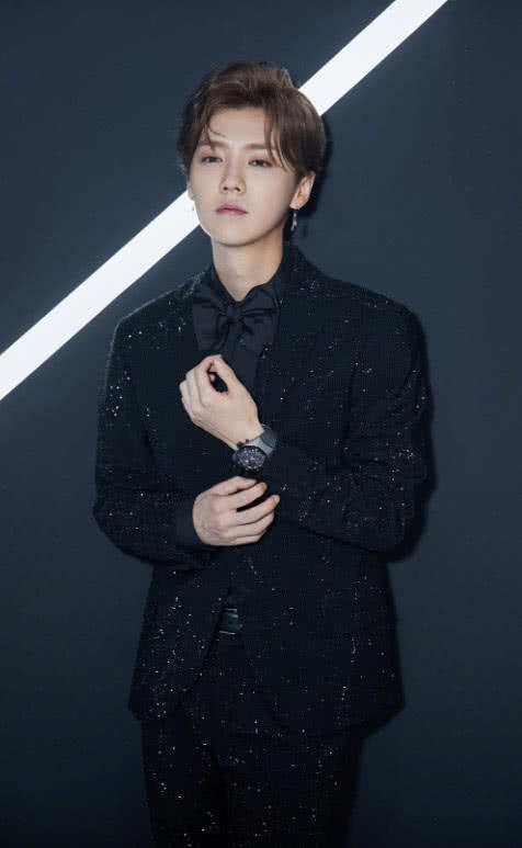 全国各省的颜值担当,湖南有张艺兴,北京有鹿晗