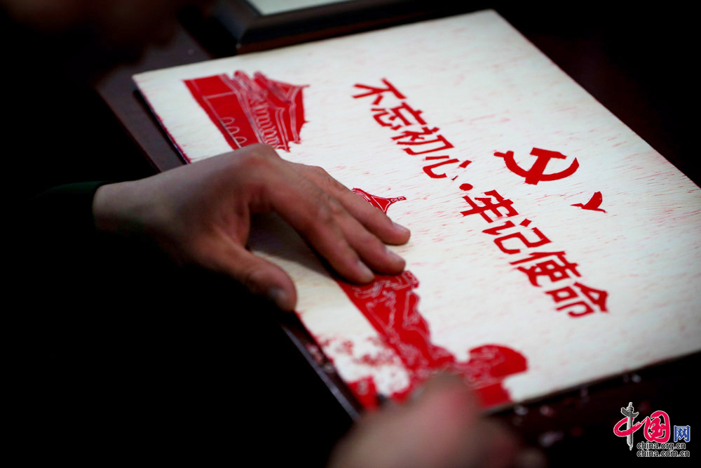 【十九大精神进军营】奉献高寒边疆的“神枪 手”钟岩|新闻动态-《对话中国品牌》栏目采编中心 【十九大精神进军营】奉献高寒边疆的“神枪 手”钟岩|新闻动态-《对话中国品牌》栏目采编中心