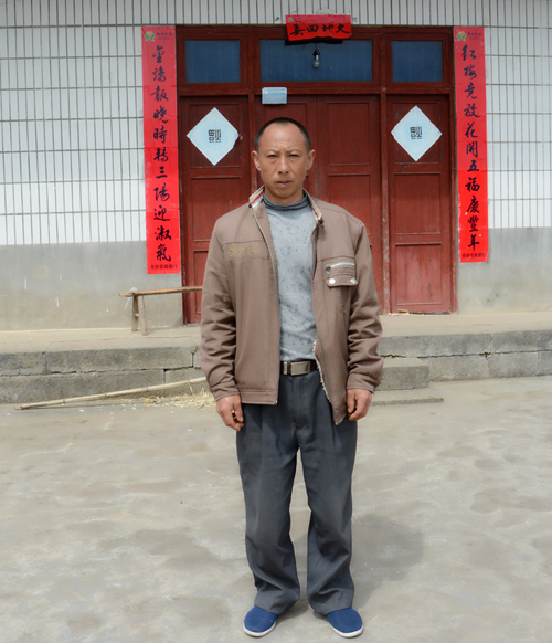 朴实的刘华春.图片来源:余庆县文明办