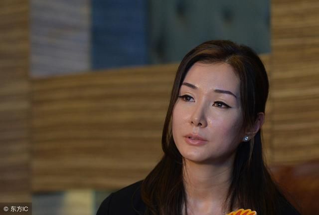 离婚男人恨着他的前妻,却打电话给前妻说他活