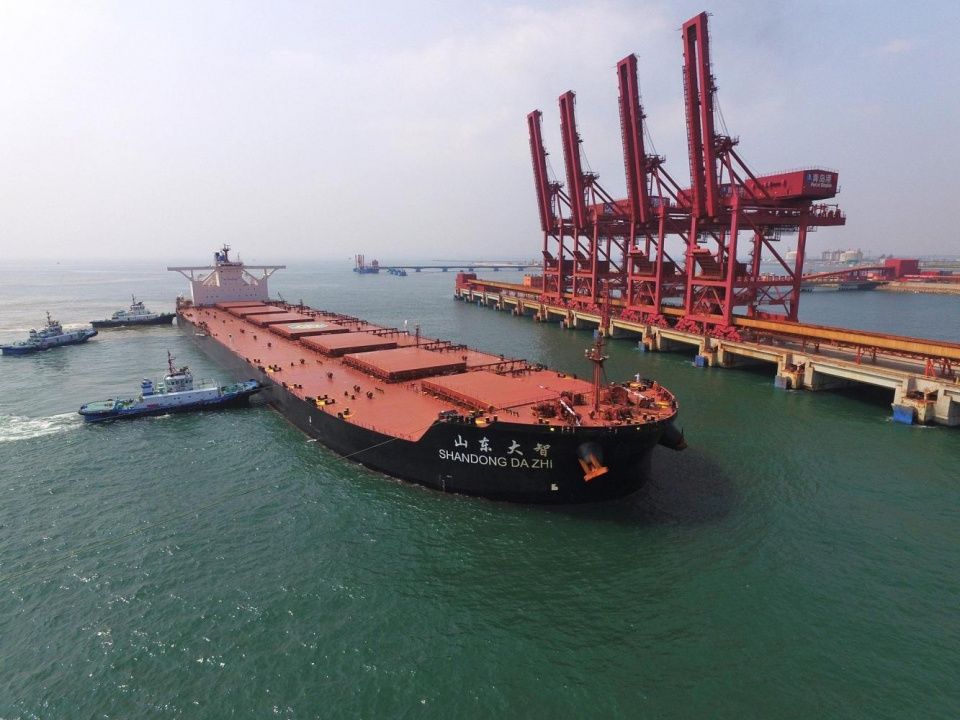 中国又造一大船,船高相当于10栋楼,甲板面积有3个足球场那么大