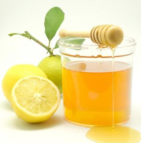 皮肤科主任开会透漏,蜂蜜涂脸10次,祛斑美白抗