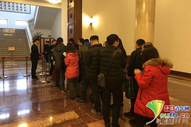 全国两会首开代表委员通道，四大通道展自信！