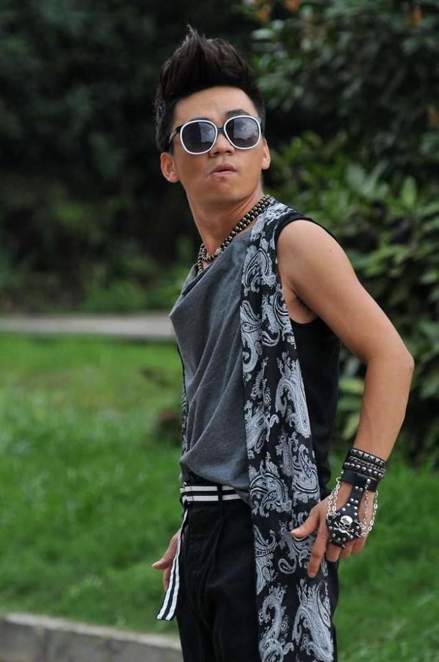 王宝强律师更新了一条微博,丑话说在前面,马蓉没有退路