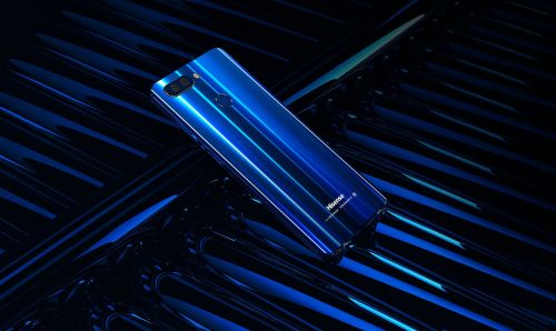 信全面屏新机H11今日上市 高颜值人工智能新