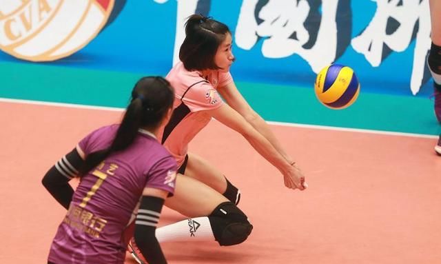 打满7场?女排决赛上海追平天津,球迷怒斥李盈