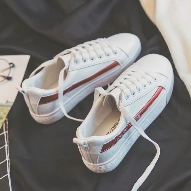 十二星座专属小白鞋,水瓶座的个性十足,巨蟹座