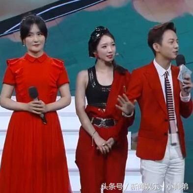 吴宣仪拜师谢娜,不拼C位拼靠山,被何炅抛弃的
