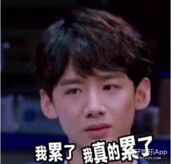 白敬亭注孤身，没谈过恋爱?2年前，他和关晓彤演的电影甜掉牙了