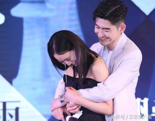 张翰紧搂34岁张钧蜜不松手,两位90后的前女友