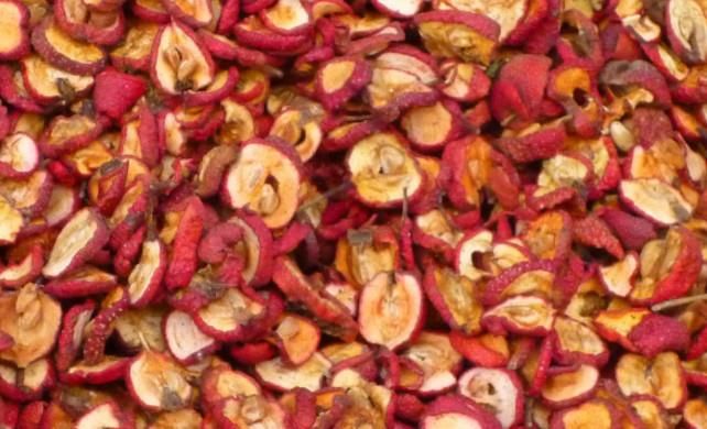 体内湿气重,甚至导致身上长痘痘?常喝这四种