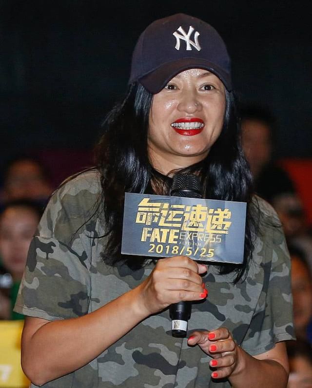 47岁胡兵活像27岁,47岁翟颖活像57岁,李嫣难道