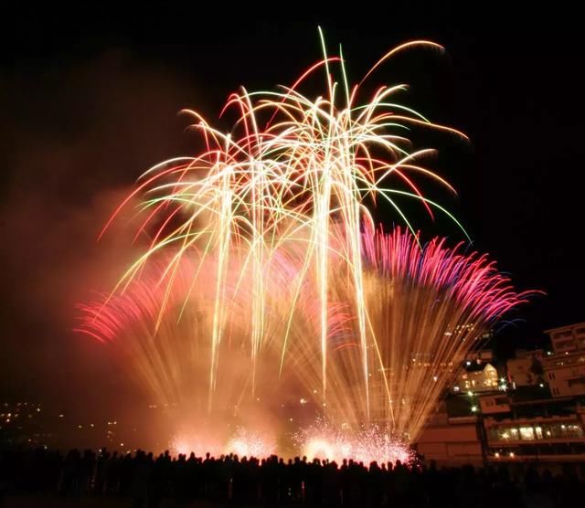 日本冬季花火大会盘点!这个冬天一起去看花火