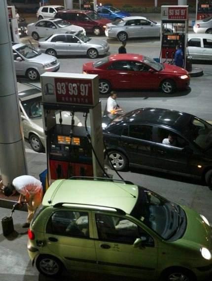 汽车发动机压缩比是怎么算的?压缩比越高动力