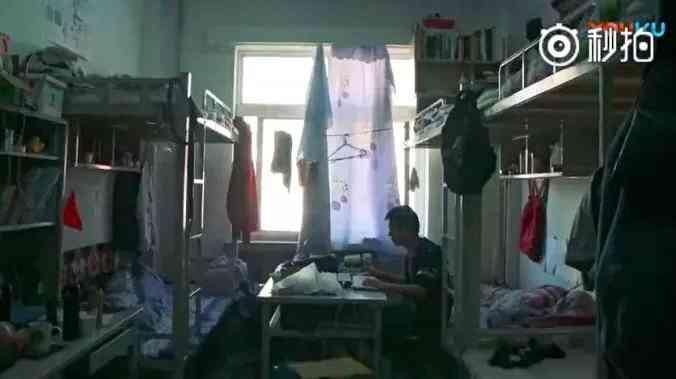 外国留学生在中国当大爷!国人怒了:你崇洋媚